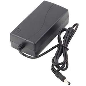 آداپتور 12 ولت 5 آمپر رو میزی - کارتن سفید