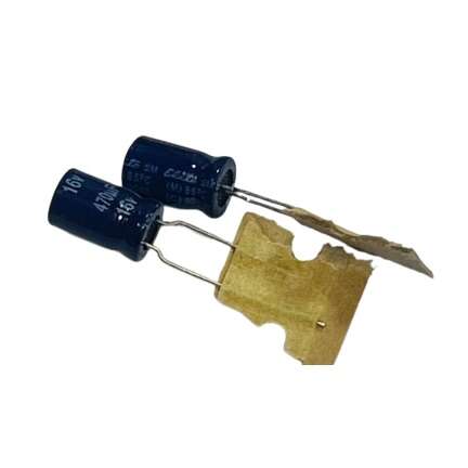 خازن الکترولیتی 470 میکرو فاراد 16 ولت470/16 الایت