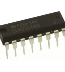 ULN2004AN