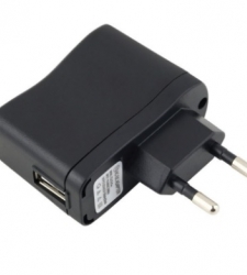 آداپتور 5 ولت 1 آمپر با خروجی USB - بدنه مشکی