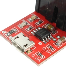 ماژول شارژر باتری لیتیومی TC4056/TP4056 با MICRO USB و جا باتری سایز 18650