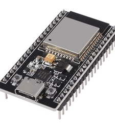 برد توسعه ESP32 با مبدل CP2102 دارای بلوتوث و wifi مدل 38 پایه با کانکتور TYPE-C